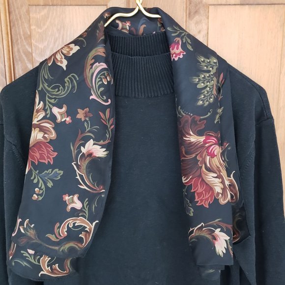 Talbots Silk Scarf - Picture 2 of 7